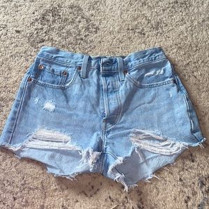 Women’s Levi Jean Shorts